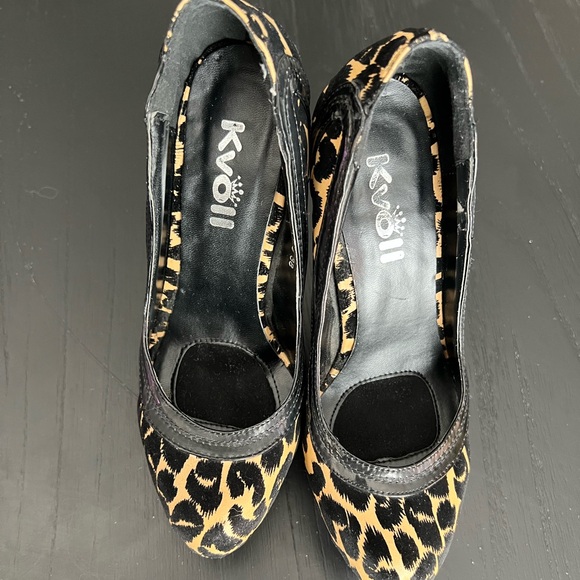 Kvoll high heel platform cheetah print pumps - Picture 3 of 3